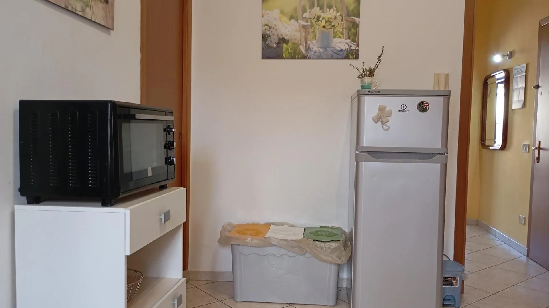 A Casa Di Ste - Vicino Aeroporto Falcone Borsellino Carini Lägenhet